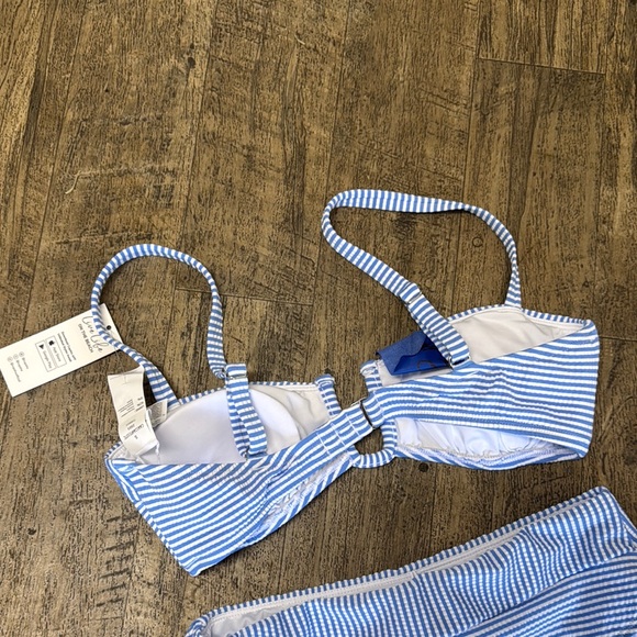 Cupshe Blue and White Striped Bikini - Picture 4 of 4